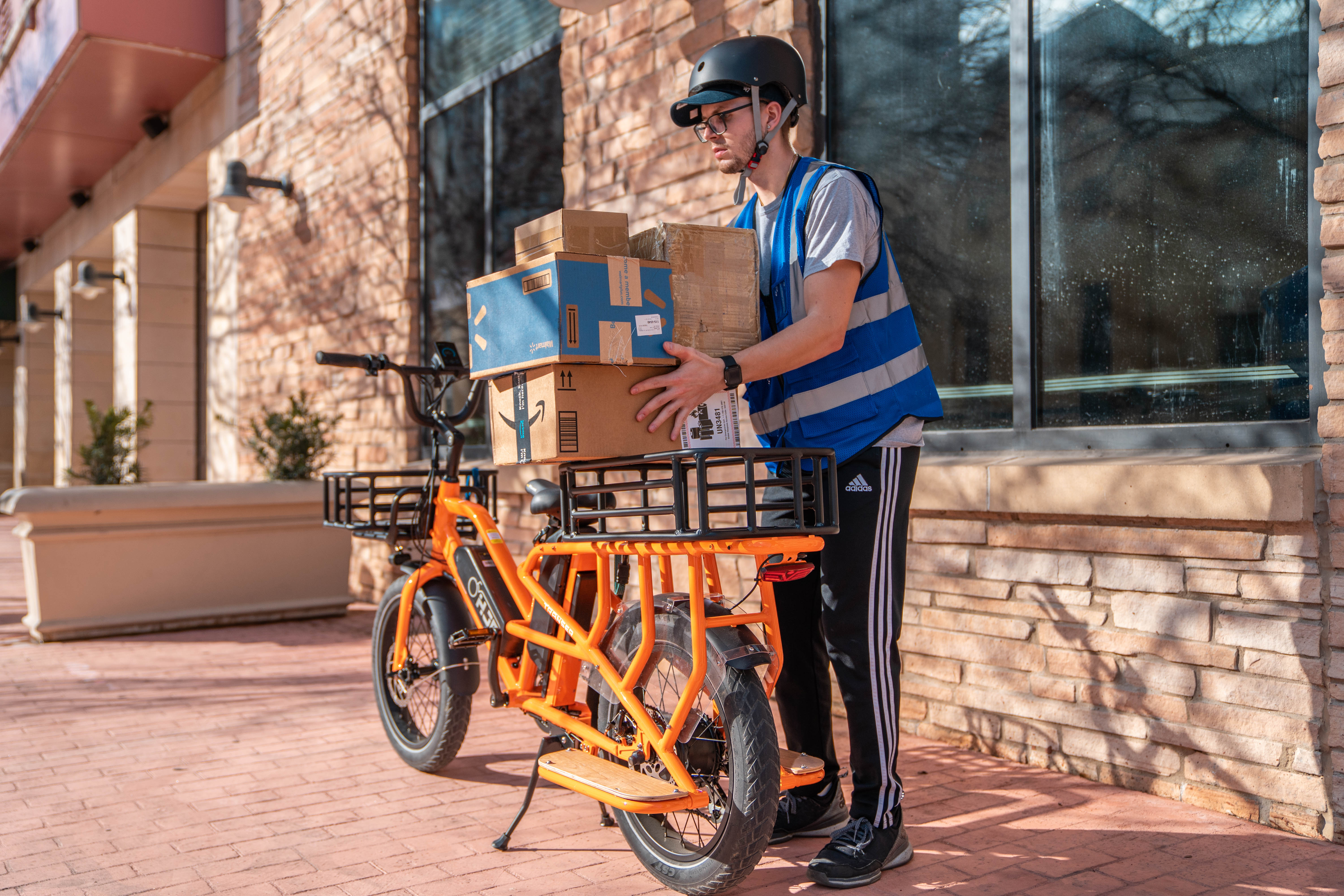 Cargo E Bicycle: la tua soluzione per la mobilità urbana Cargo E Bicycle: la tua soluzione per la mobilità urbana