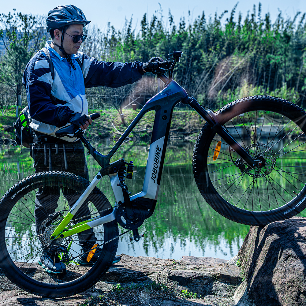 Cómo un almacén de bicicletas local de la UE ayuda a las marcas a moverse con mayor rapidez e inteligencia