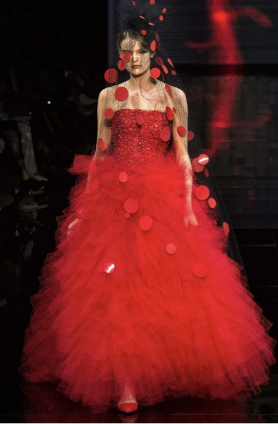 Armani Privé Fall 2014 Haute Couture26.webp