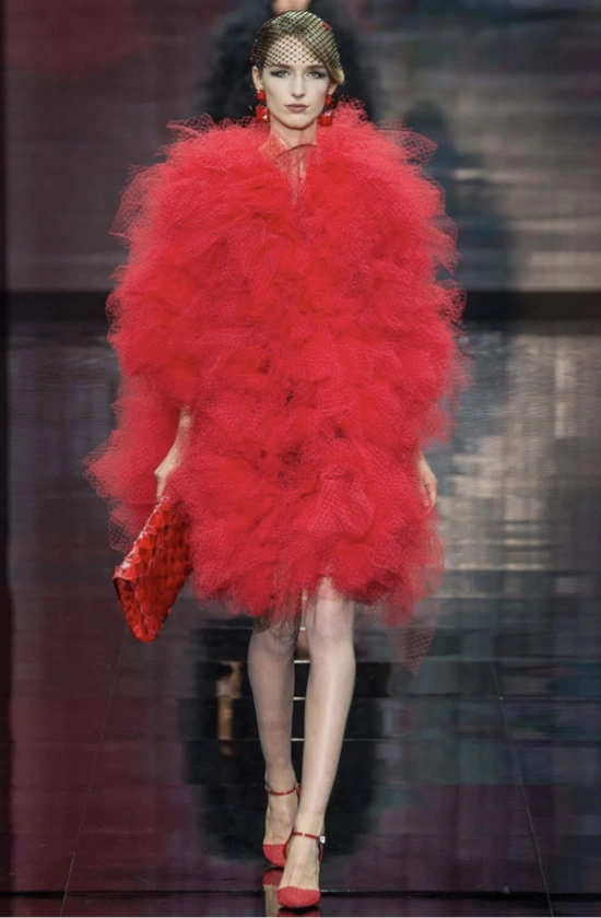 Armani Privé Fall 2014 Haute Couture14.webp