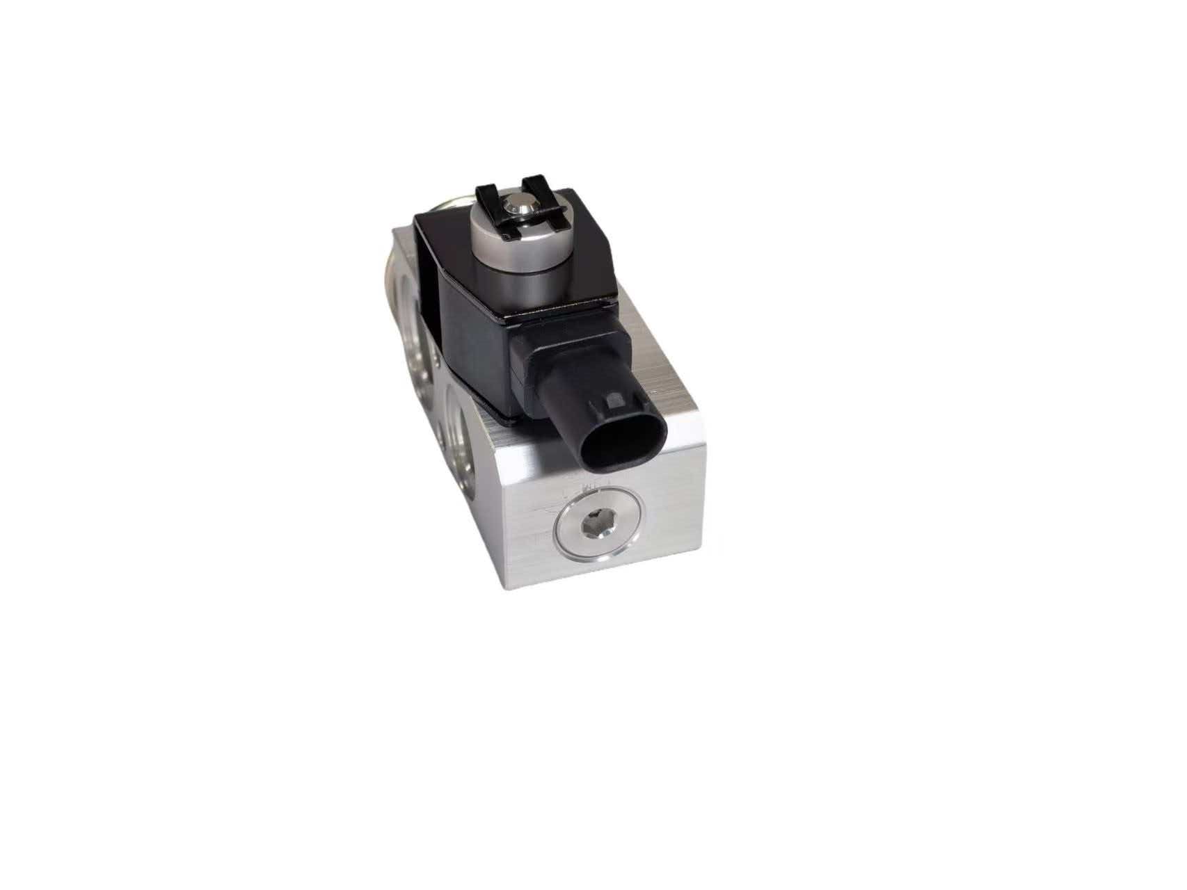 Tesla Model 3 (2019) A/C Expansion Valve / TXV - OEM - 110187-00-A